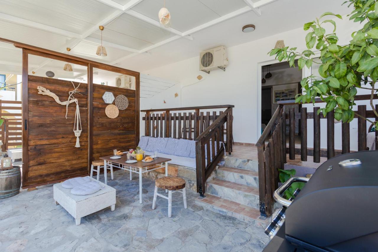 Christos Studios And Family Apartments Stegna Kültér fotó