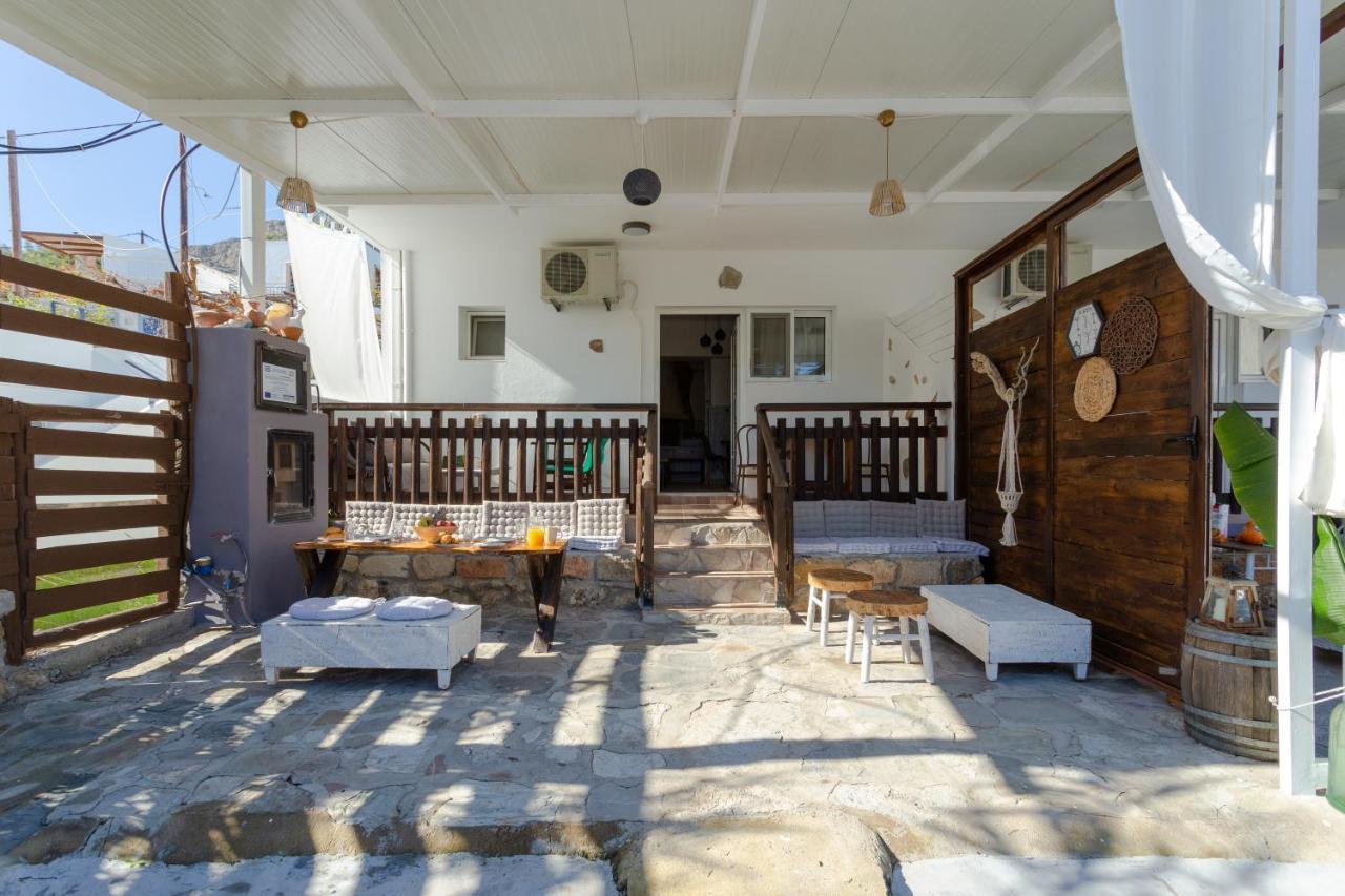 Christos Studios And Family Apartments Stegna Kültér fotó