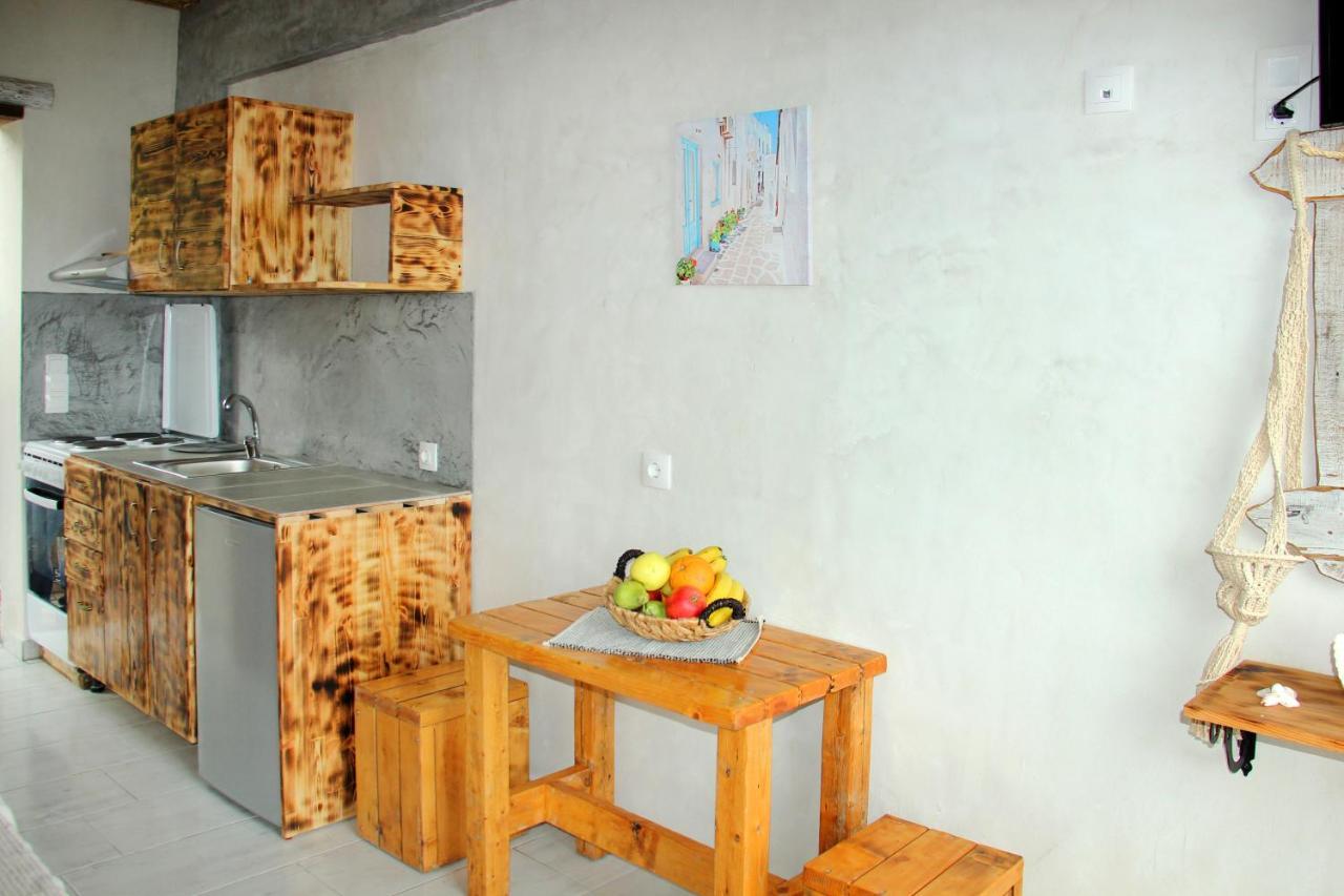 Christos Studios And Family Apartments Stegna Kültér fotó